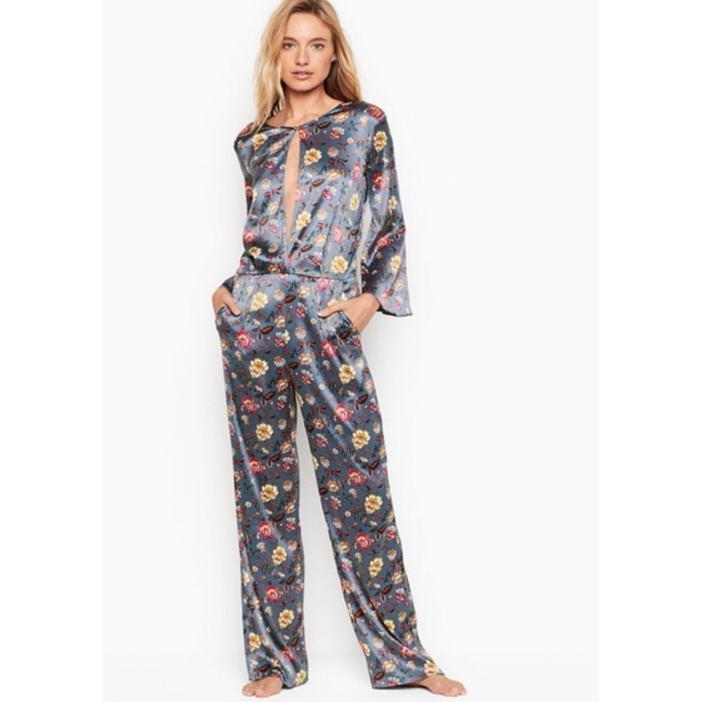 Victoria's Secret Floral Satin Open Back Wide Leg‎ Jumpsuit  Medium